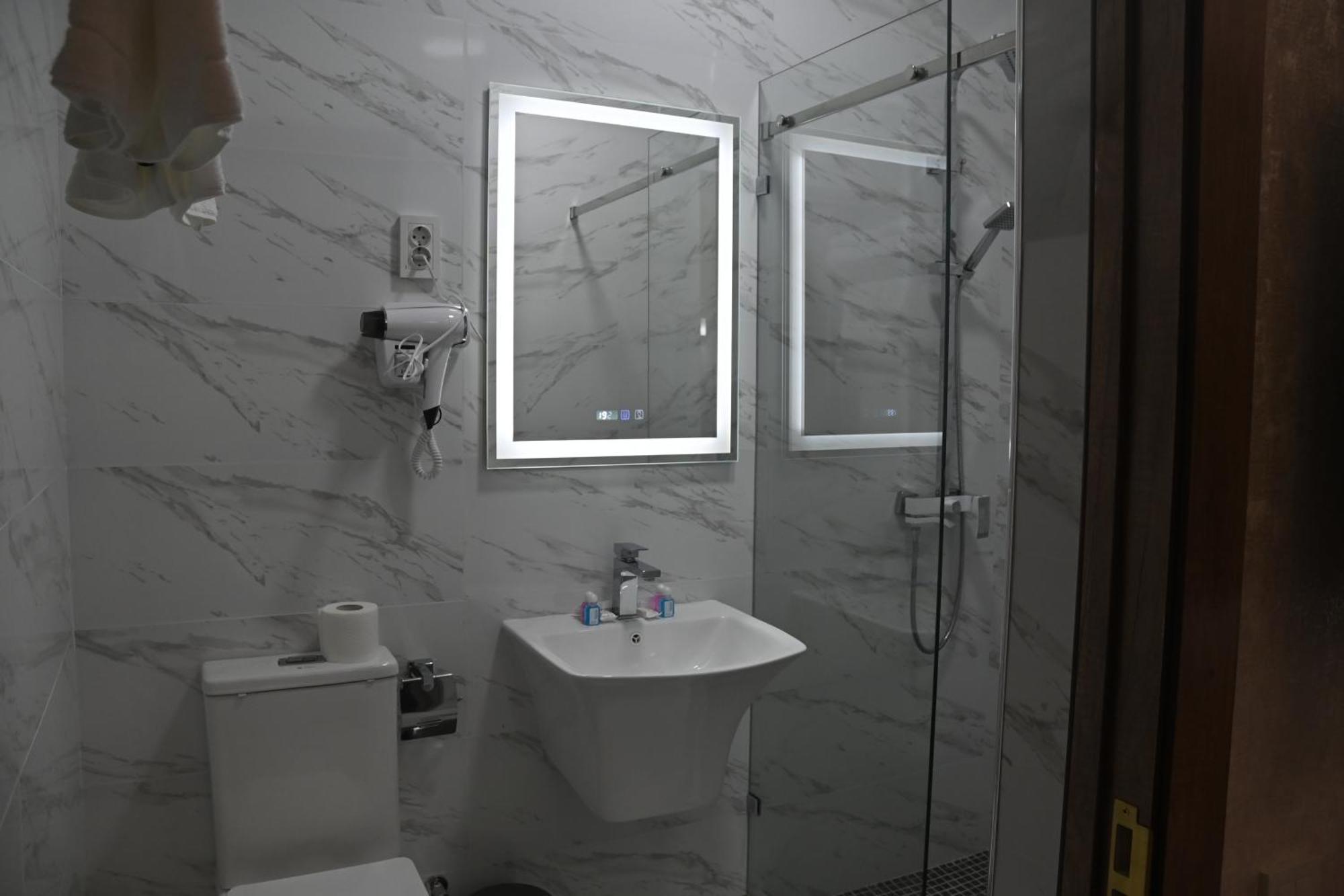 My Status Hotel Tasjkent Eksteriør bilde